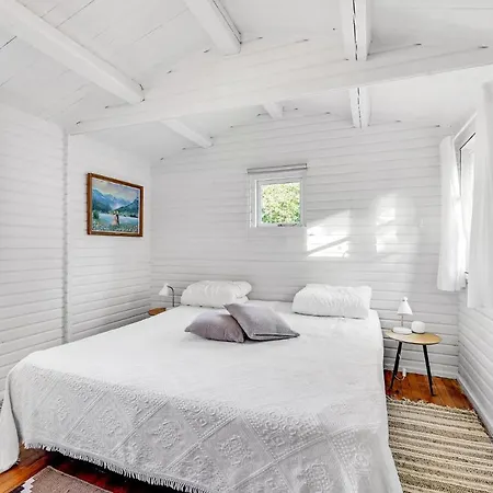 Stunning In With 3 Bedrooms And Wifi 하데르슬레우
